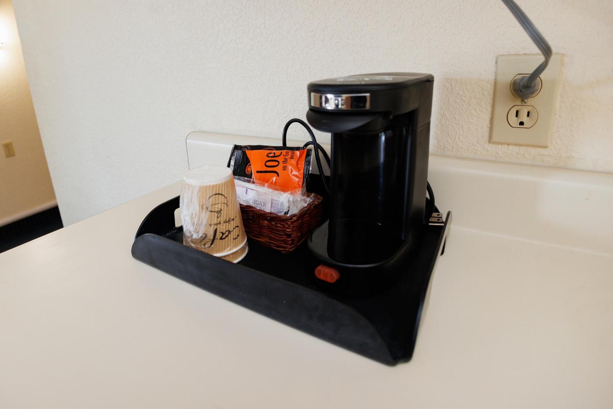 Garnet Inn & Suites, Orlando Room photo