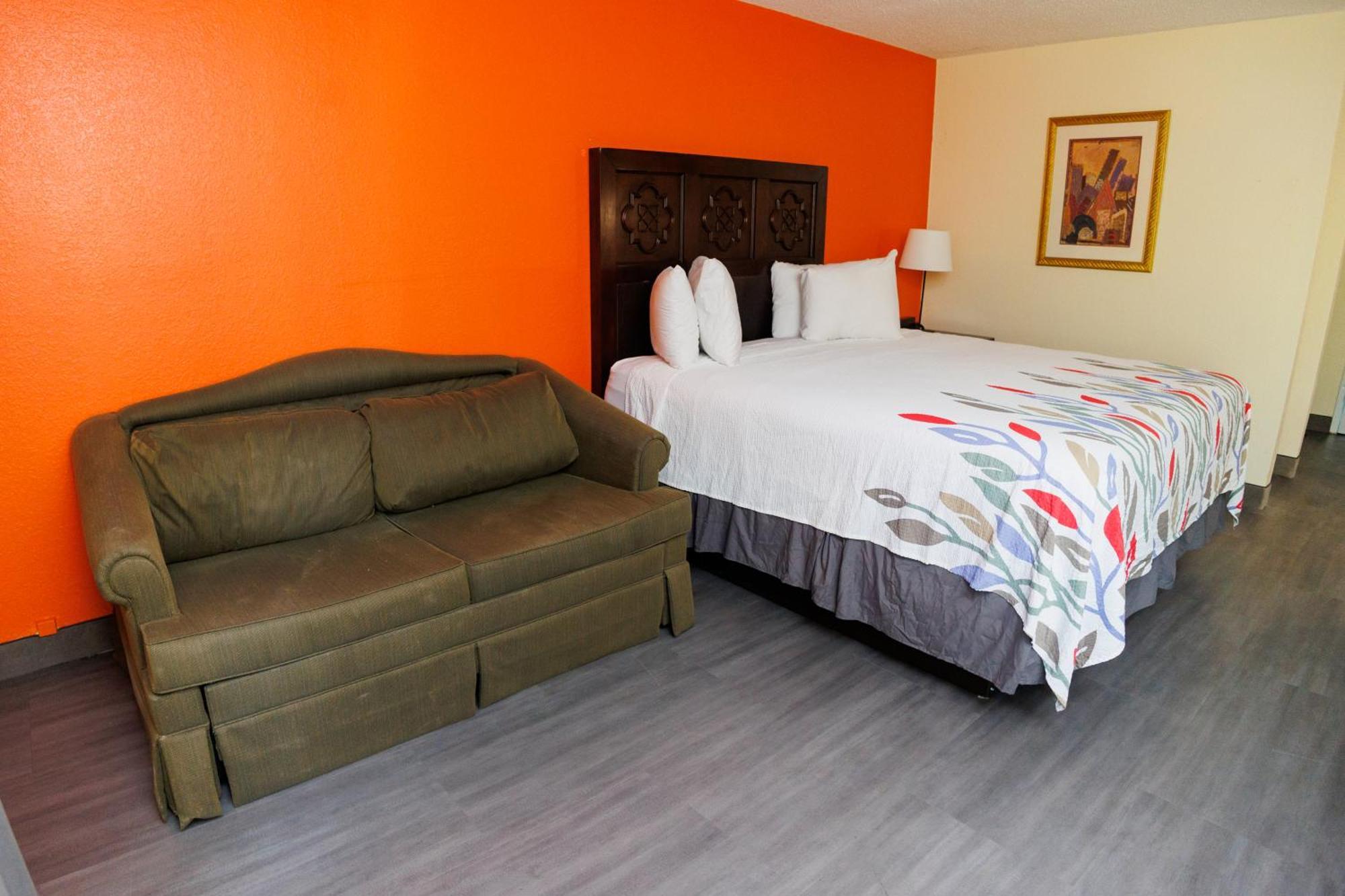 Garnet Inn & Suites, Orlando Room photo