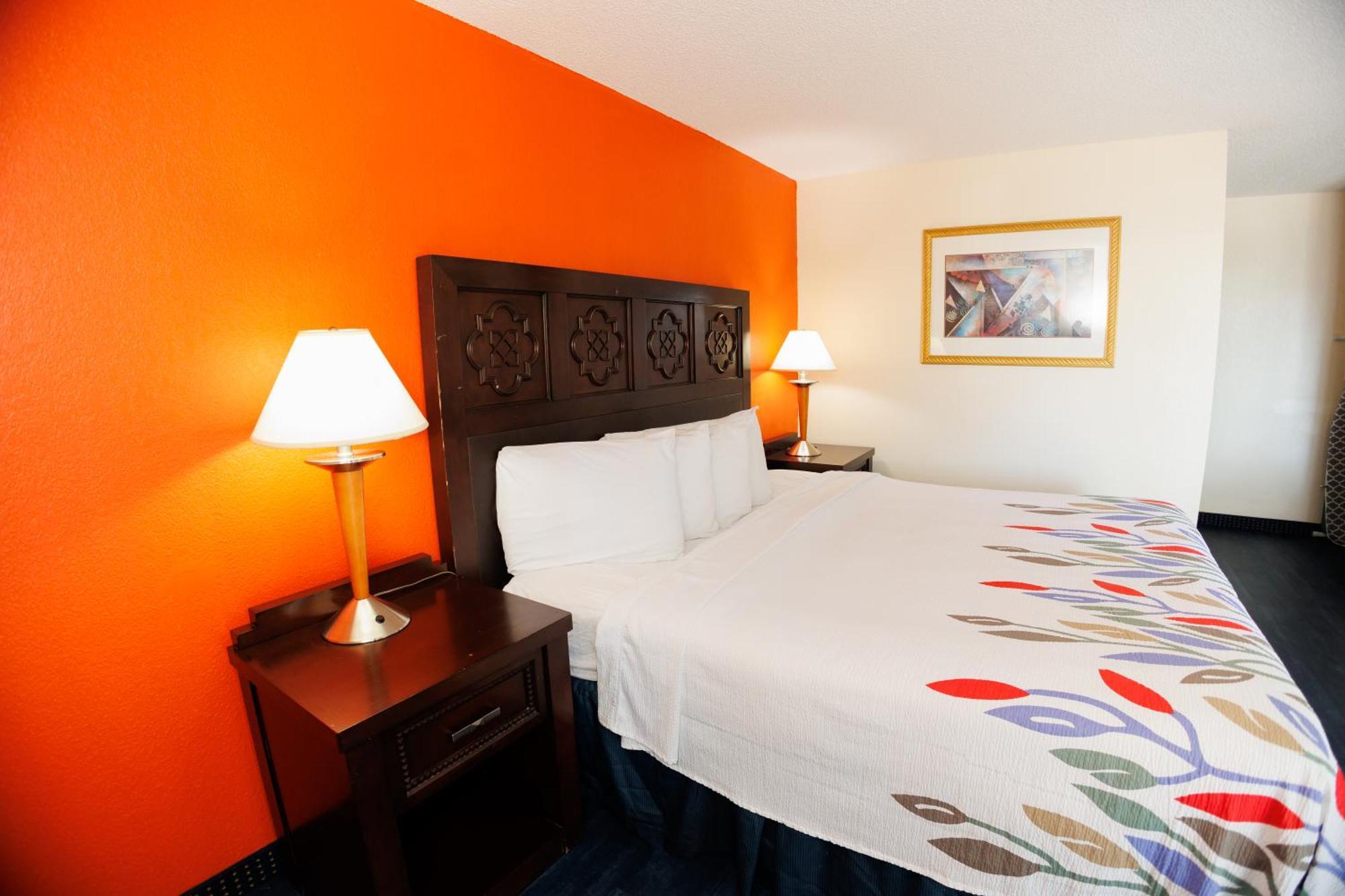 Garnet Inn & Suites, Orlando Room photo