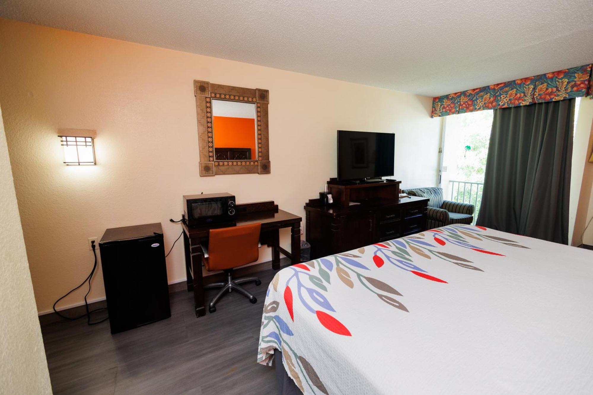 Garnet Inn & Suites, Orlando Room photo
