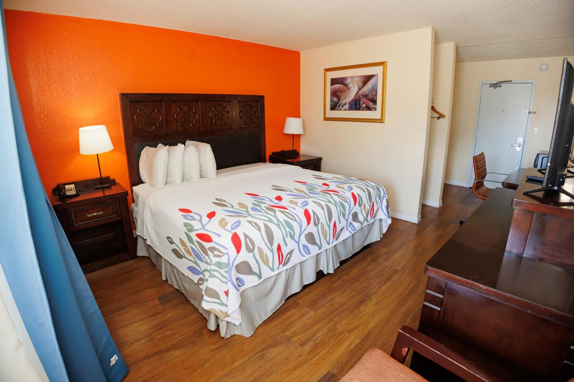 Garnet Inn & Suites, Orlando Room photo