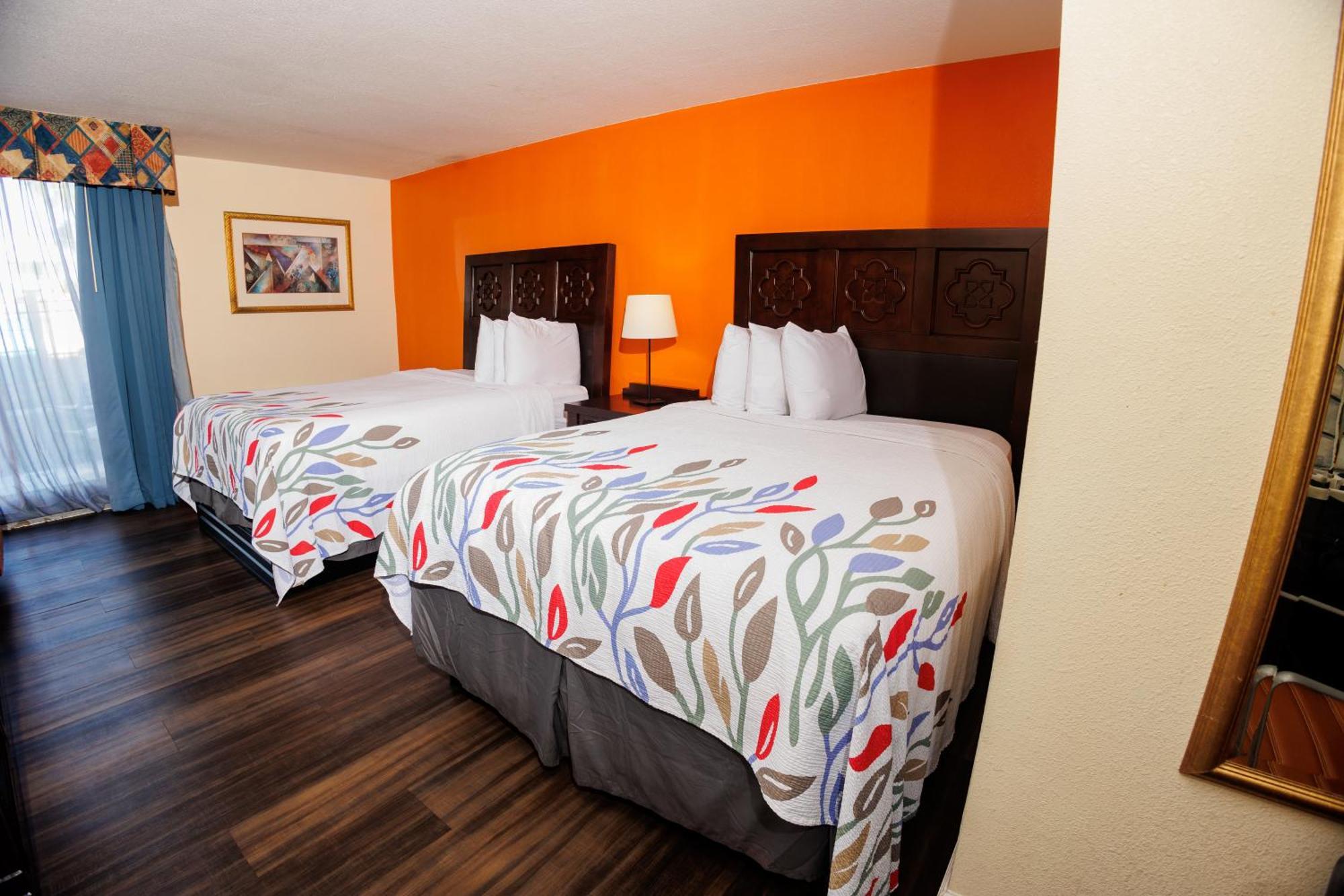 Garnet Inn & Suites, Orlando Room photo